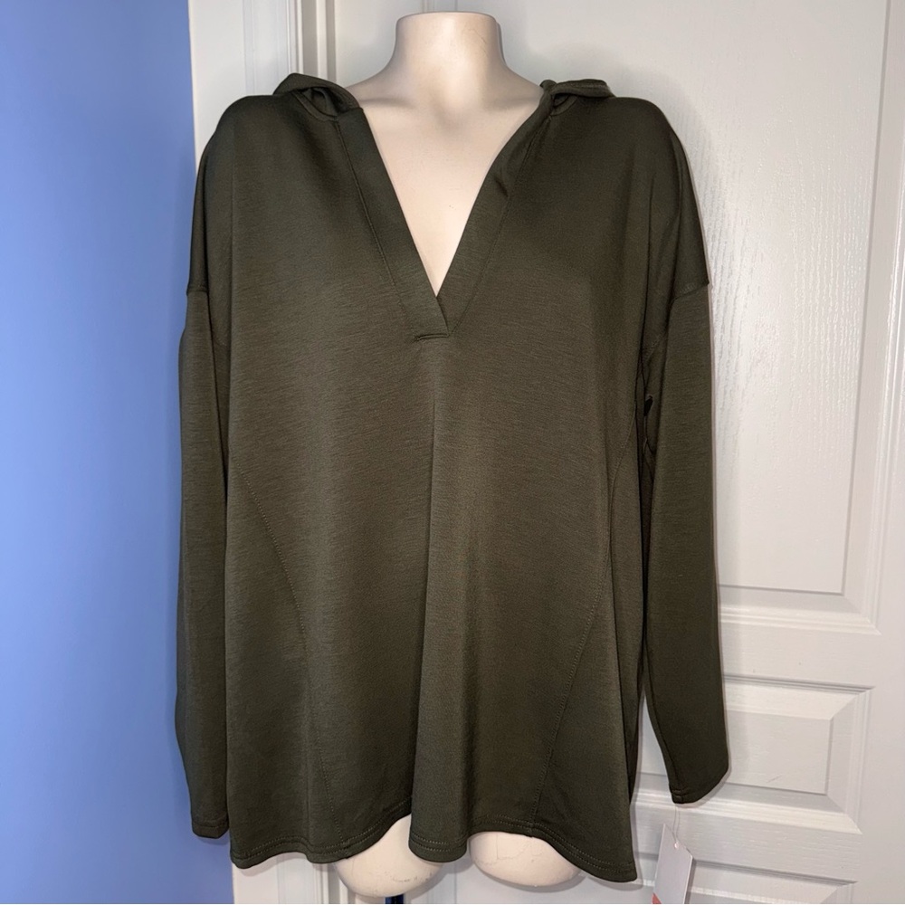 Motherhood Deep Maternity Olive Hoodie Sweatshirt size Medium NWT